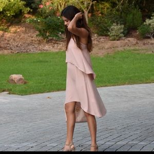 Banana Republic Dresses - Blush dress Banana Republic Dresses - Blush dress
